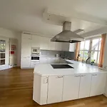 Villa Vahl Luxe Groepsvilla Voor 16 Personen Met Tuin, Bbq, Open Haard, Perfect Voor Families & Retreats *