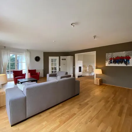 Vahl Luxe Groepsvilla, 16 Personen, Tuin Met Bbq En Sauna, Open Haard, Perfect Voor Families & Retreats Villa