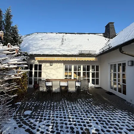Vahl Luxe Groepsvilla, 16 Personen, Tuin Met Bbq En Sauna, Open Haard, Perfect Voor Families & Retreats Villa