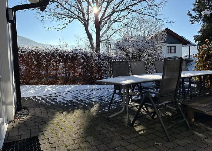 Vahl Villa *